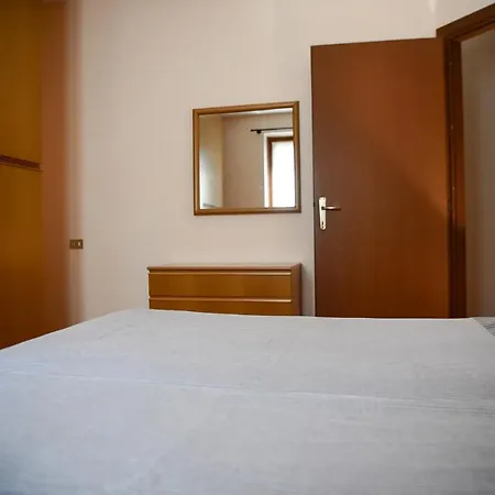Apartament Easy Welcome Casa Letizia *