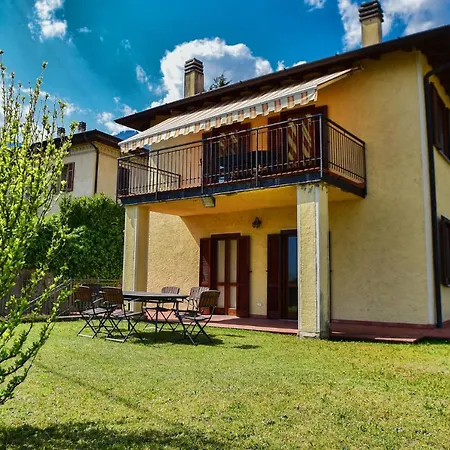Apartamento Easy Welcome Casa Letizia Gera Lario