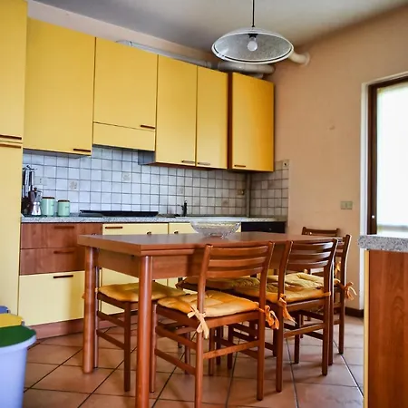 Apartment Easy Welcome Casa Letizia *