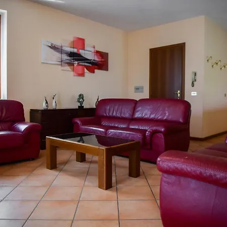 Easy Welcome Casa Letizia Apartment *
